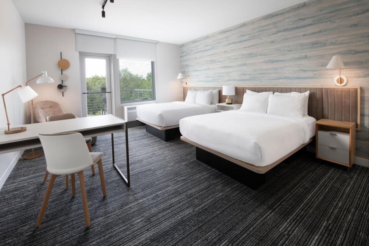 Hotel Towneplace By Marriott Dallas