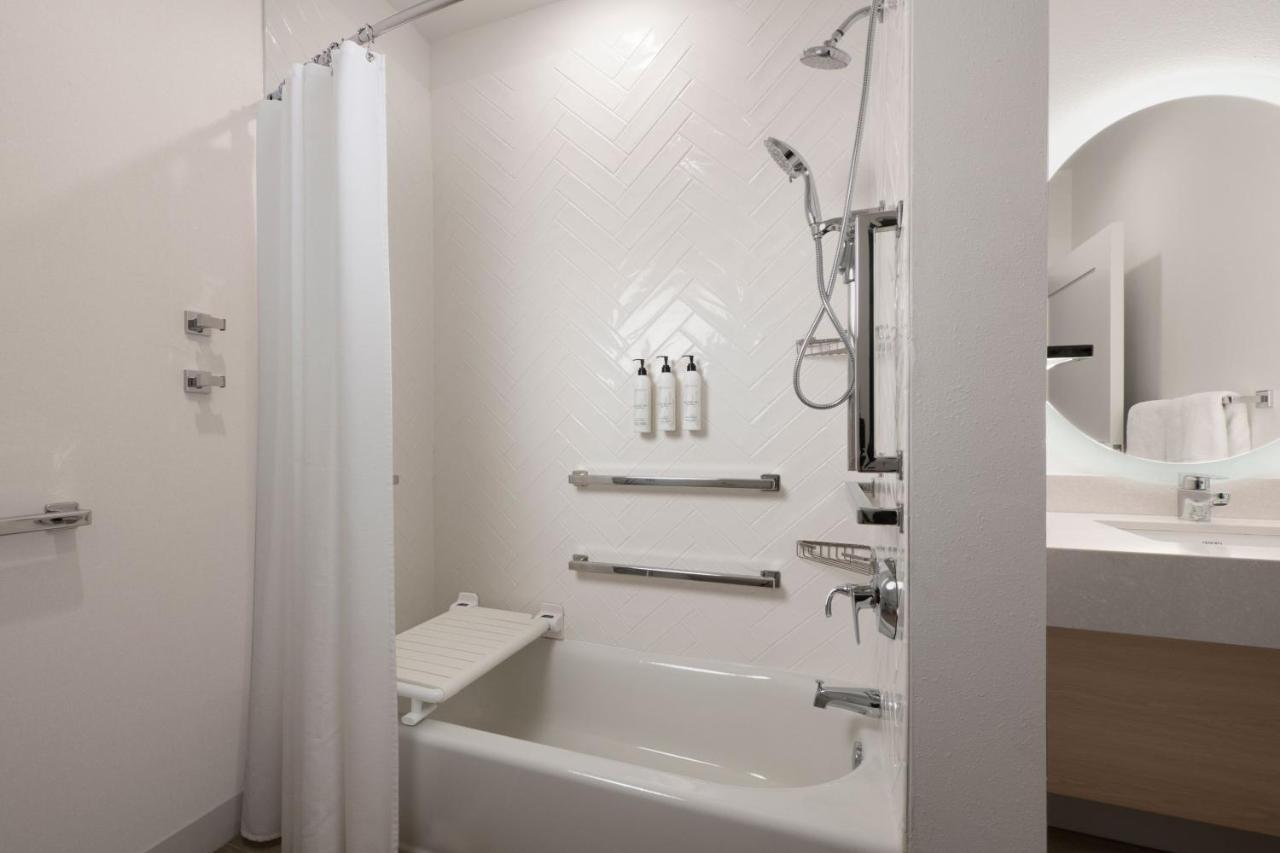 Towneplace By Marriott Dallas